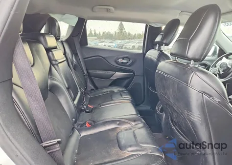 2019 Jeep Cherokee Latitude Plus from USA, damaged, VIN 1C4PJMLB9KD210978